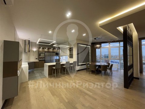 1-к квартира, 15/15 эт., 200м²