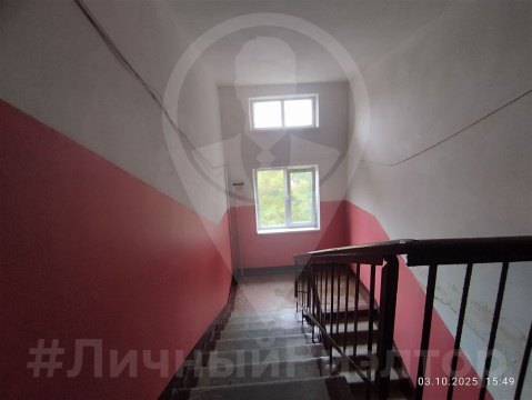 2-к квартира, 5/5 эт., 42м²