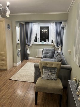 1-к квартира, 14/16 эт., 42м²