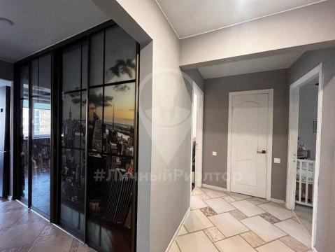 2-к квартира, 4/5 эт., 54м²