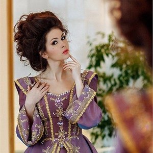 Анна Савина