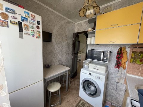 2-к квартира, 5/5 эт., 44м²