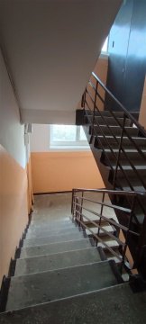 3-к квартира, 6/9 эт., 63м²