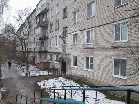 4-к квартира, 1/5 эт., 58м²