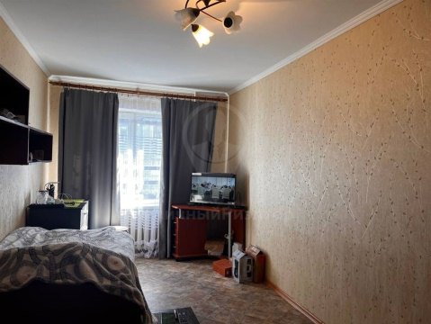 2-к квартира, 4/5 эт., 60м²