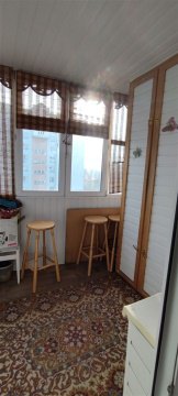 3-к квартира, 6/9 эт., 63м²
