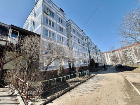 2-к квартира, 5/5 эт., 54м²