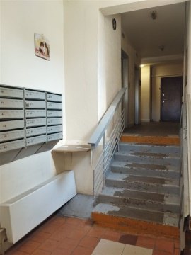 2-к квартира, 3/10 эт., 53м²