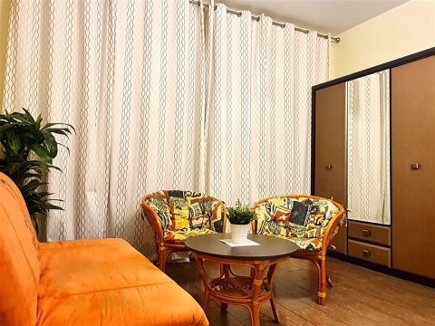 2-к квартира, 6/7 эт., 54м²