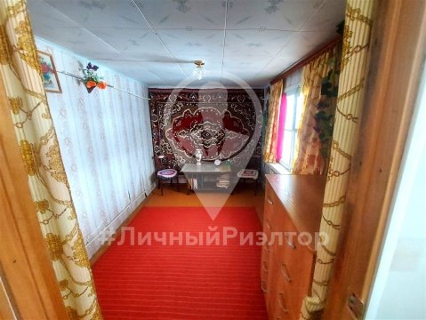 3-к квартира, 1/2 эт., 50м²