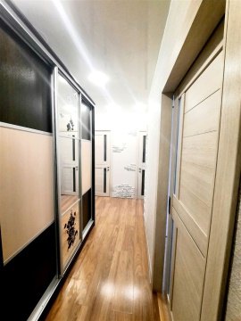 2-к квартира, 3/4 эт., 48м²