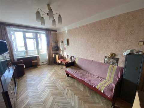 2-к квартира, 8/9 эт., 45м²