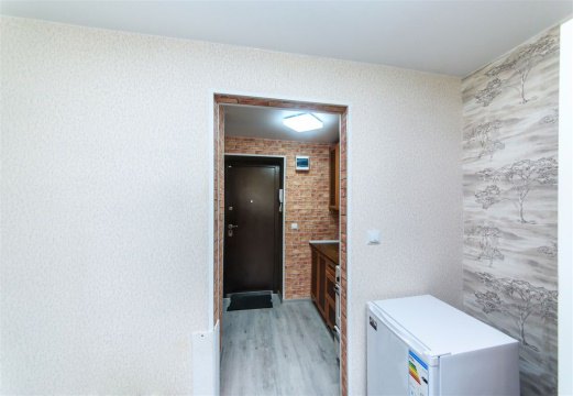 1-к квартира, 5/5 эт., 17м²