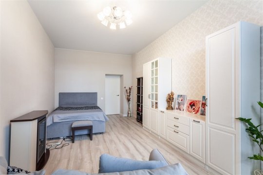 1-к квартира, 5/5 эт., 52м²