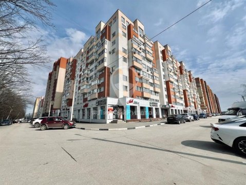 2-к квартира, 10/11 эт., 77м²