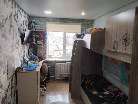 2-к квартира, 5/5 эт., 44м²